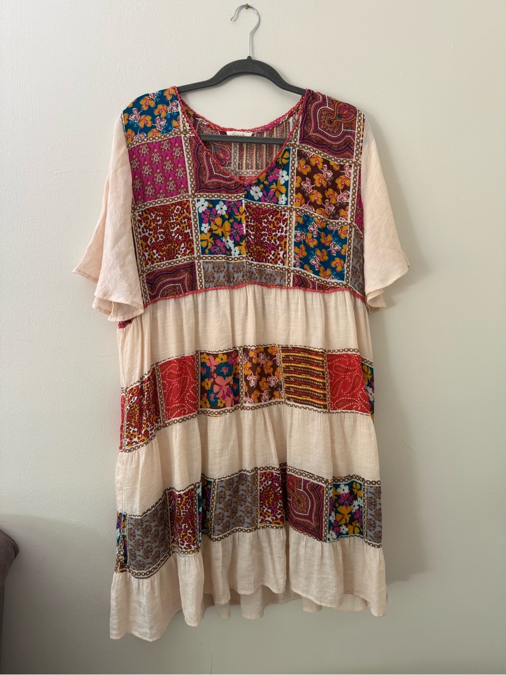 Patchwork Boho Mini Swing Dress Floral Cream Flutter Sleeve Size 1XL - Picture 7 of 9